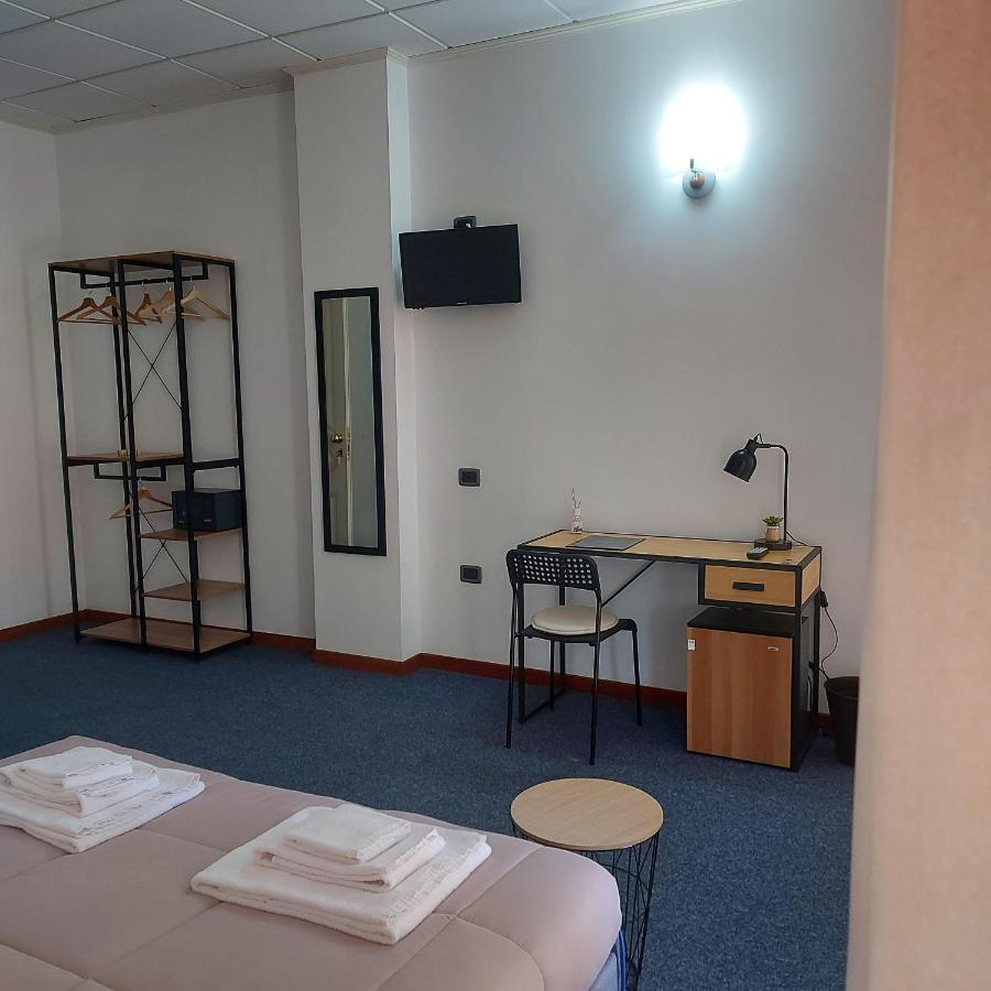 Hotel Domus Cerreto d'Esi Ngoại thất bức ảnh